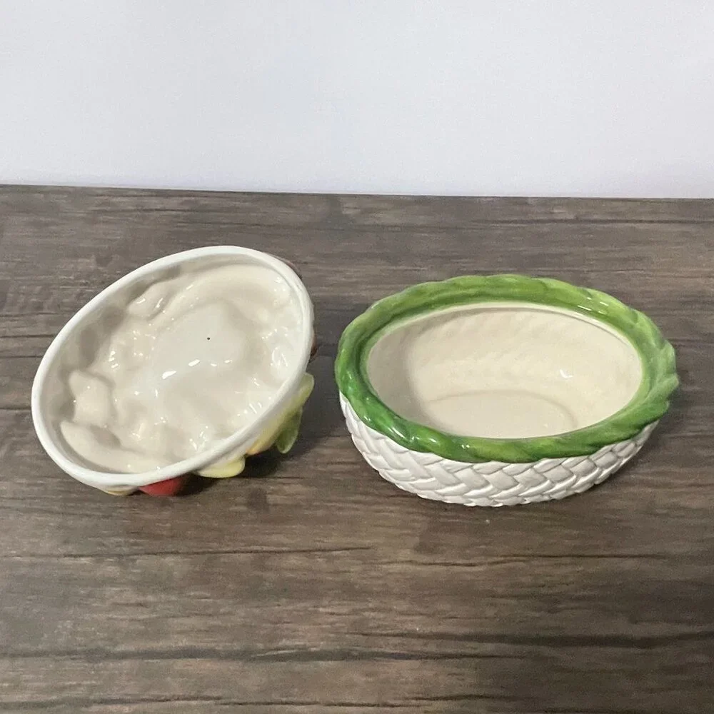 Fitz and Floyd Essentials Pepper Gourmet Ceramic Covered Dish Basket Trinket‎